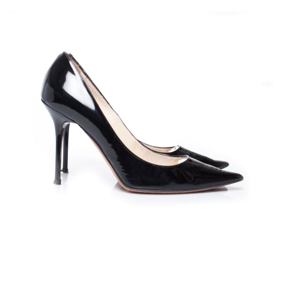 Jimmy Choo Pumps aus schwarzem Lackleder. - Image 5