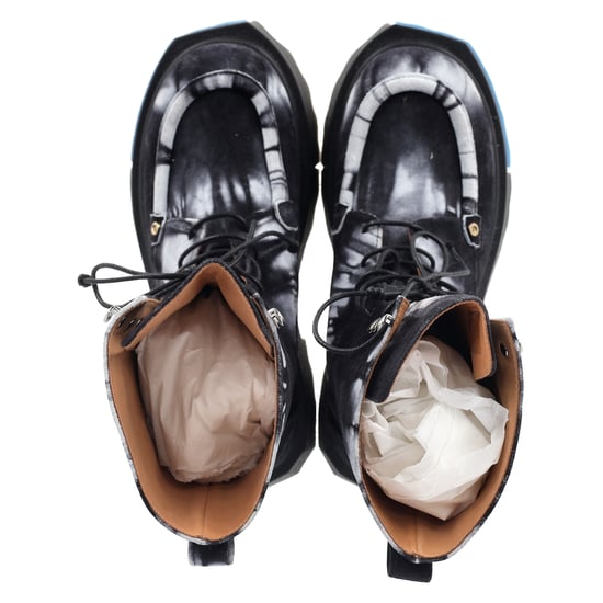 Off-White Tie Dye Sponge Combat Boots aus schwarzem Wildleder - Image 3