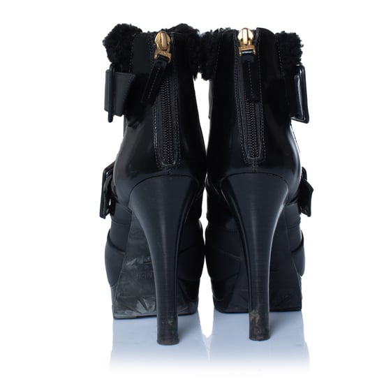 Fendi Stiefeletten aus schwarzem Leder mit Shearling - Image 6