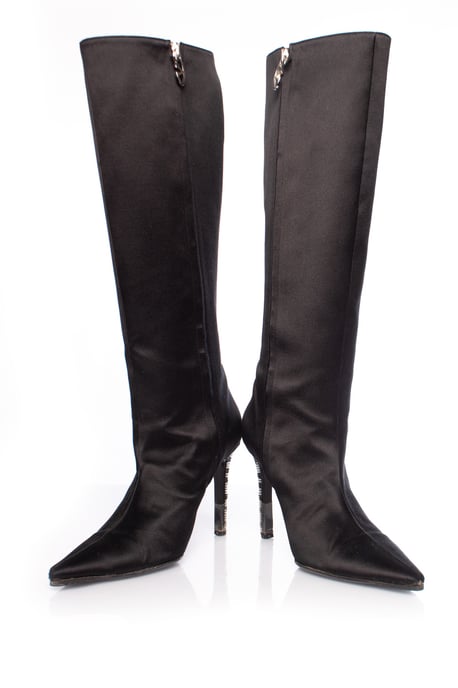 Valentino Garavani Satinstiefel mit spitzer Zehenpartie - Image 6