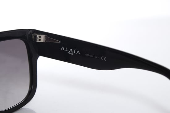Azzedine Alaia Schwarze rechteckige Sonnenbrille mit Farbverlauf - Image 6