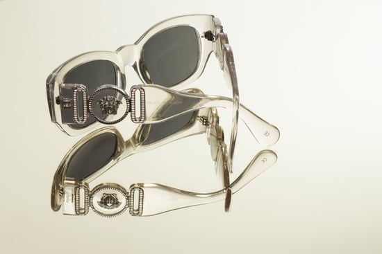 Übergroße, transparente Sonnenbrille von Gianni Versace. - Image 2
