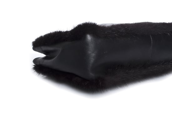 Gianni Versace schwarze Lederhandtasche mit Pelz - Image 6