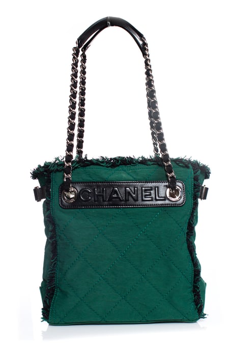 Chanel grüne gesteppte Canvas-Tasche - Image 1