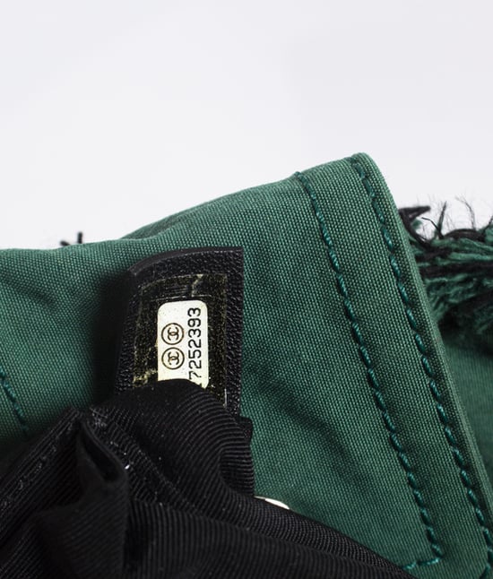 Chanel grüne gesteppte Canvas-Tasche - Image 6