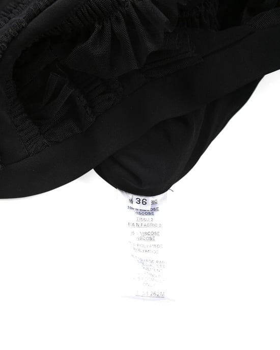 Balmain – Schwarzes Minikleid aus Viskose mit gerüschtem Tüllbesatz, V-Ausschnitt und langen Ärmeln - Image 5