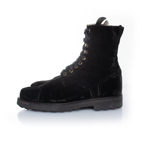 Chanel Samt-Schnürstiefel im Kampfstil - Image 2