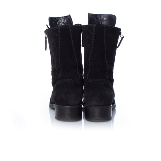 Chanel Wildleder-Schnürstiefeletten mit Steppung - Image 6
