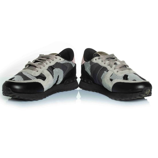 Valentino Garavani Camo Rockrunner in Grau und Rosa - Image 4