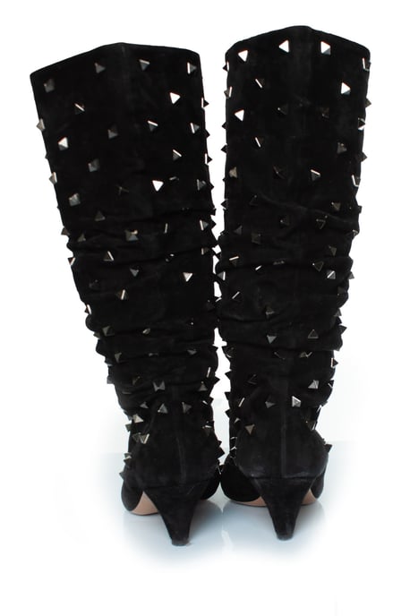 Valentino Pre-owned Valentino Garavani Wildlederstiefel mit Rockstud-Besatz und Faltenrock - Schwarz - Image 3