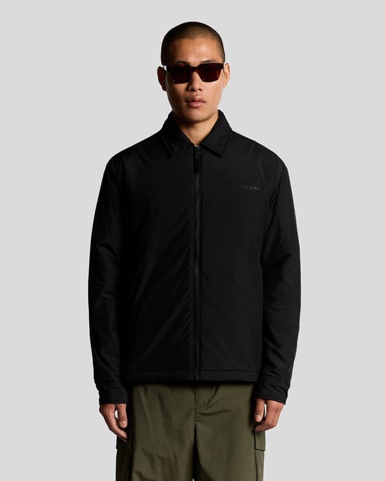 Lyle & Scott Steppjacke mit Kragen – Schwarz - Image 1