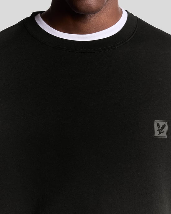 Lyle & Scott Lounge Sweatshirt mit Rundhalsausschnitt – Schwarz - Image 3
