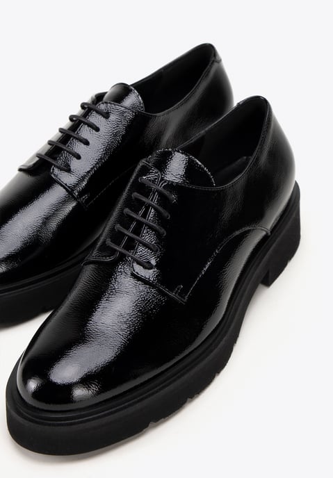 Wittchen Damen-Sneaker aus schwarzem Lackleder - Image 6
