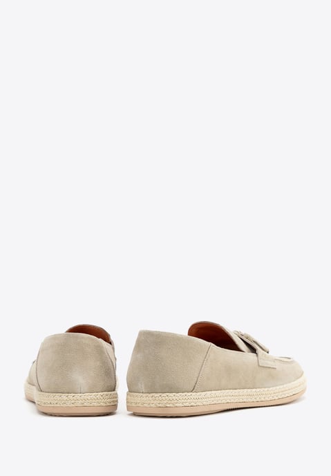 Wittchen Herren-Loafer aus beigefarbenem Wildleder mit Quaste - Image 4
