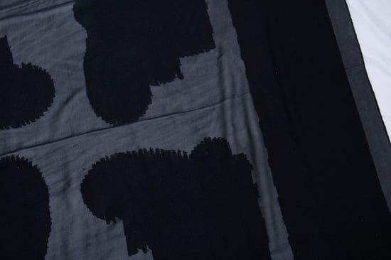 schwarzer Seidenschal von Giorgio Armani mit transparentem - Image 4