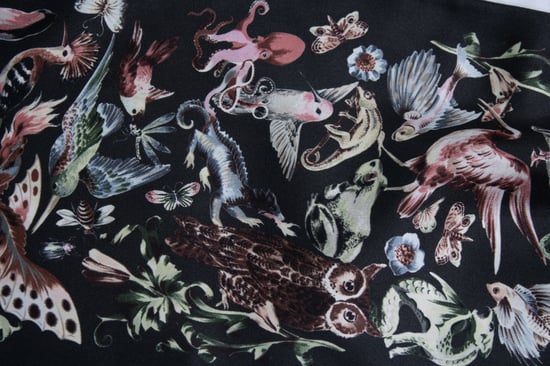 Valentino Seidenschal mit schwarzem Safari-Print - Image 3