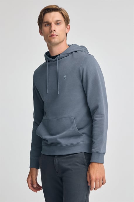 Sweatshirt denimblau im Regular Fit mit Kapuze und Rigby Go-Logo - Image 1