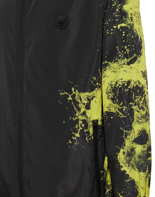 Windbreaker Splash - Image 2