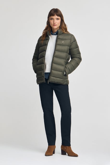 Jacke Salma Embroidery waldgrün mit Rigby Go-Logo - Image 3