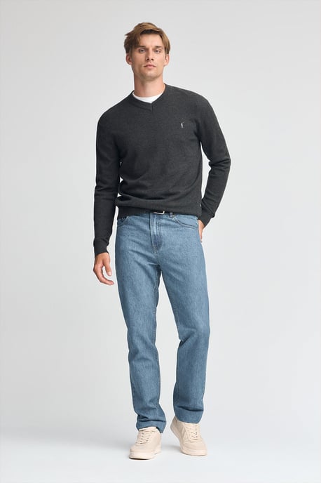 Pullover dunkelgrau meliert aus Wollgemisch mit V-Ausschnitt und gesticktem Rigby Go-Logo - Image 2