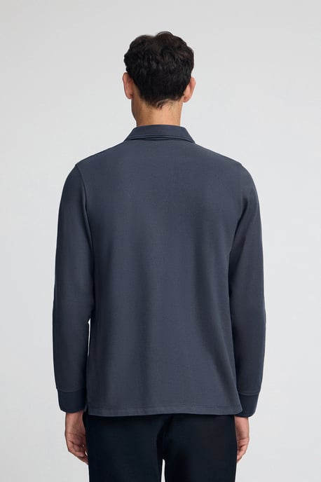 Poloshirt denimblau mit langen Ärmeln und gesticktem Rigby Go-Logo - Image 4