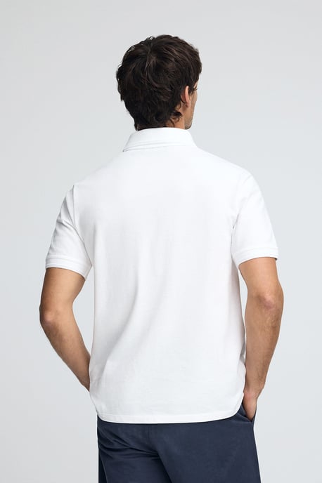 Poloshirt weiß aus Pikee mit gesticktem Rigby Go-Logo - Image 4