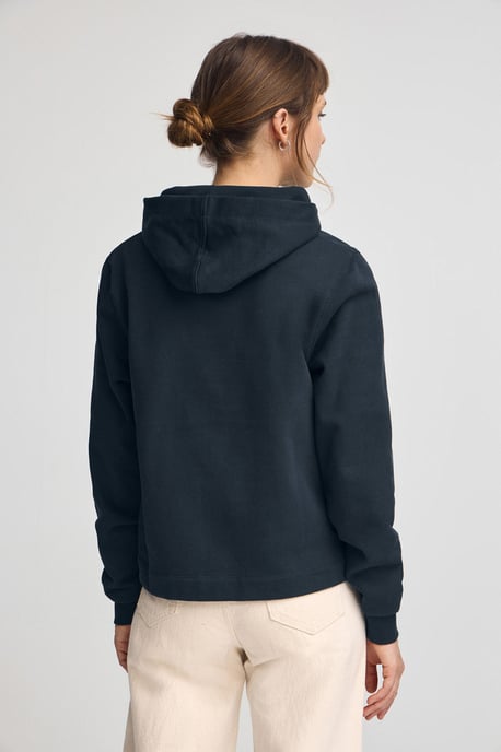 Sweatshirt marineblau mit Kapuze und Rigby Go Logo - Image 4