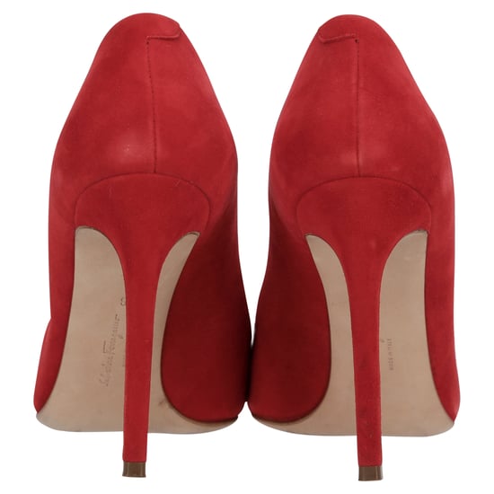 Ferragamo spitze Pumps aus rotem Wildleder - Image 5