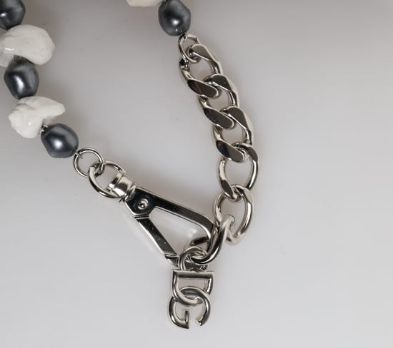 Silberfarbener Messing-Perlen-Muschel DG-Logo-Anhängerarmband - Image 2