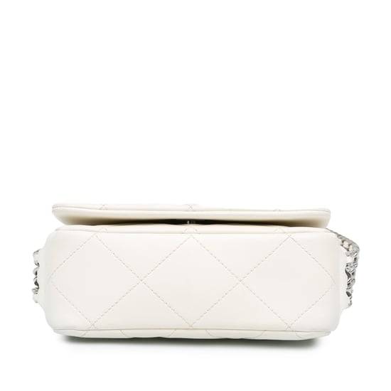Chanel 19 Gürteltasche - Image 3