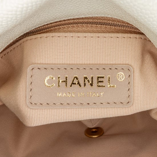 Chanel 19 Umhängetasche T quilted - Image 5