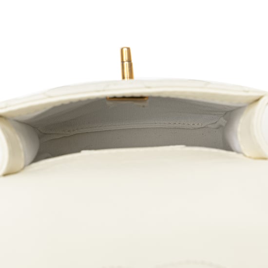 Gepolsterte Ketten-Crossbody-Tasche - Image 5