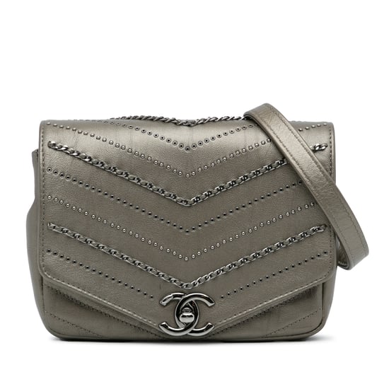 Chanel Umhängetasche mit Metalkettendetails - Image 1