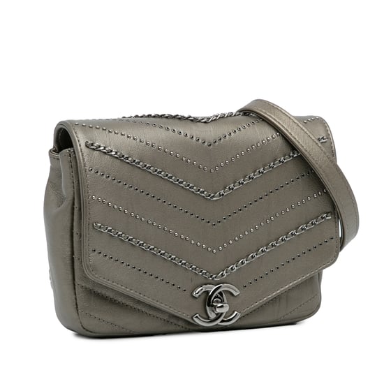 Chanel Umhängetasche mit Metalkettendetails - Image 2
