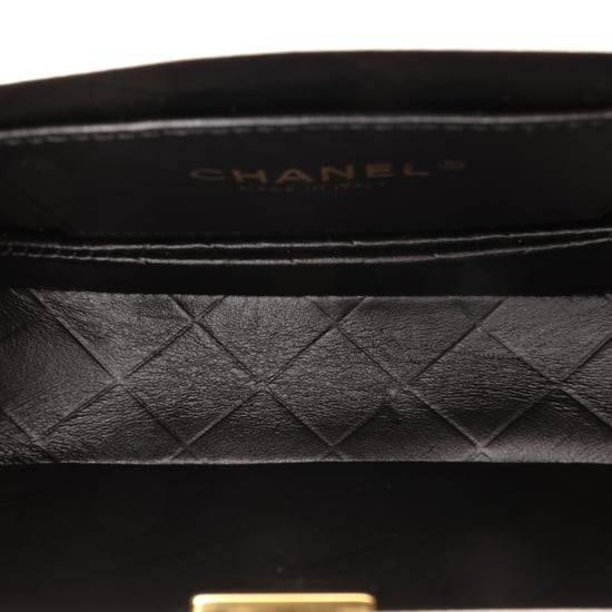 Chanel Gequiltete Lammleder Umhängetasche - Image 4