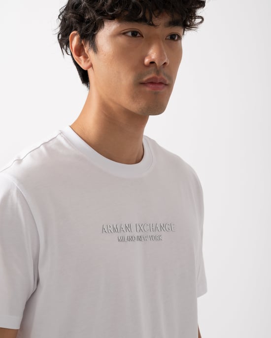 U0002 mit Tonal Milano/New York Logo T-Shirt in Weiß - Image 2