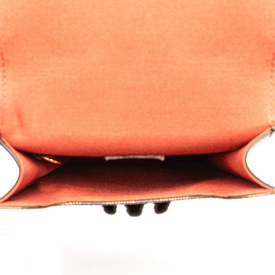Vertikale Baumstamm-Crossbody-Tasche - Image 4