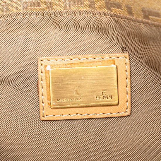 Beige Fendi Logo Tragetasche - Image 6