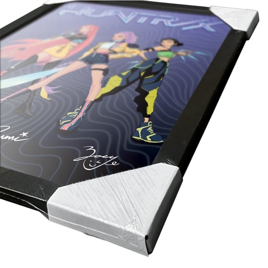 K-Pop Demon Hunters - "Huntrix Signature" Gerahmtes Poster (Bunt) - Image 3
