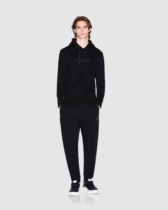 UC001 Kapuzenpullover in Schwarz - Image 4