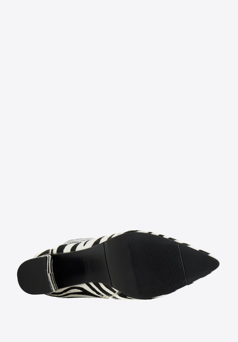 Wittchen Damenstiefel aus Leder mit Fellbesatz in Tiermuster, schwarz-weiß - Image 4