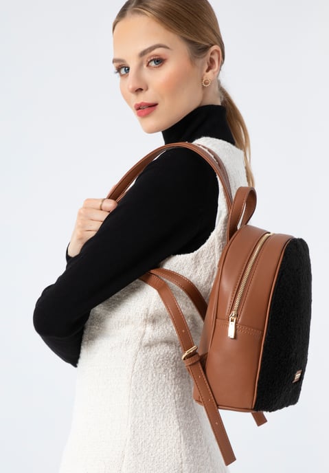 Wittchen Damenrucksack mit Kunstfellfront, braun und schwarz, Öko-Leder - Image 4