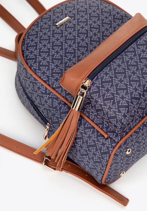 Wittchen Damenrucksack aus Kunstleder mit Quaste, Marineblau - Image 3
