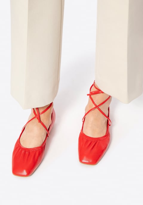 Wittchen Damen-Ballerinas aus echtem Leder mit Bändern, Rot, Echtleder - Image 1