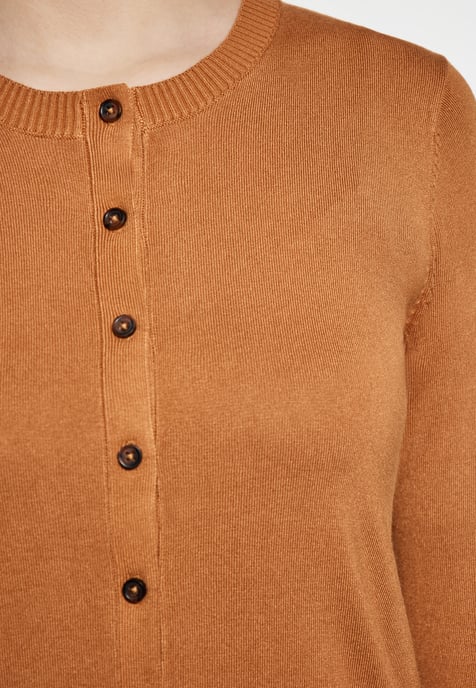 RISA Strickjacke Damen Kamel - Image 3