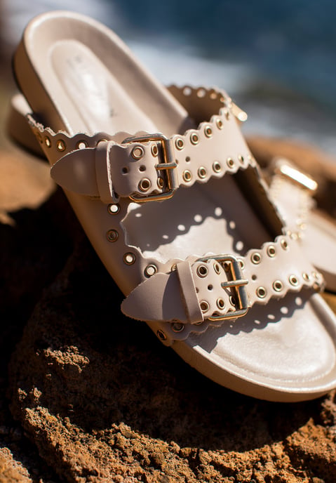 Wittchen Damen-Flip-Flops aus Leder mit Zierriemen, Beige, Naturleder - Image 2