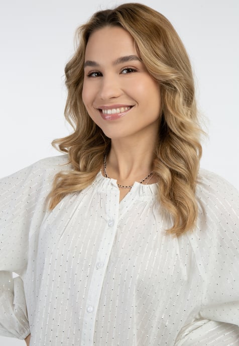 IZIA Baumwollbluse mit Metallicgarn Damen Wollweiß mit silbernen Streifen und Punkten - Image 5