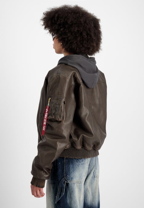 MA-1 Faux Leather Vintage Bomber Jacket Women - Image 3
