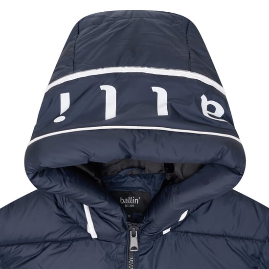 Herren Wintermantel von der Marke Ballin Est. 2013. Die Jacke ist aus hochwertigem Polyester gefertigt und hat eine normale Passform. Die Jacke verfügt über einen Auf- und Abwärts-Reißverschluss, einfach für Fahrrad, Moped oder Roller. Marke: Ballin Est. - Image 3