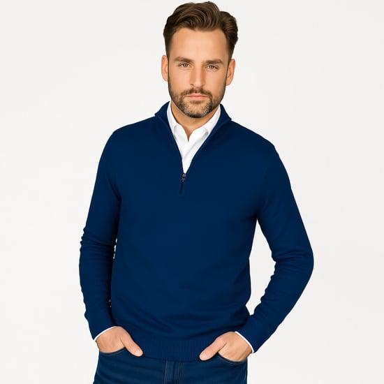 Cappuccino Italia Mock Zip Pullover für Herren. Der Pullover besteht aus 50% Baumwolle und 50% Polyester und hat eine normale Passform. Der Pullover hat einen Hemdkragen, der an den Pullover angenäht ist.  Marke: Cappuccino ItaliaModellname: Mock Pullover - Image 2
